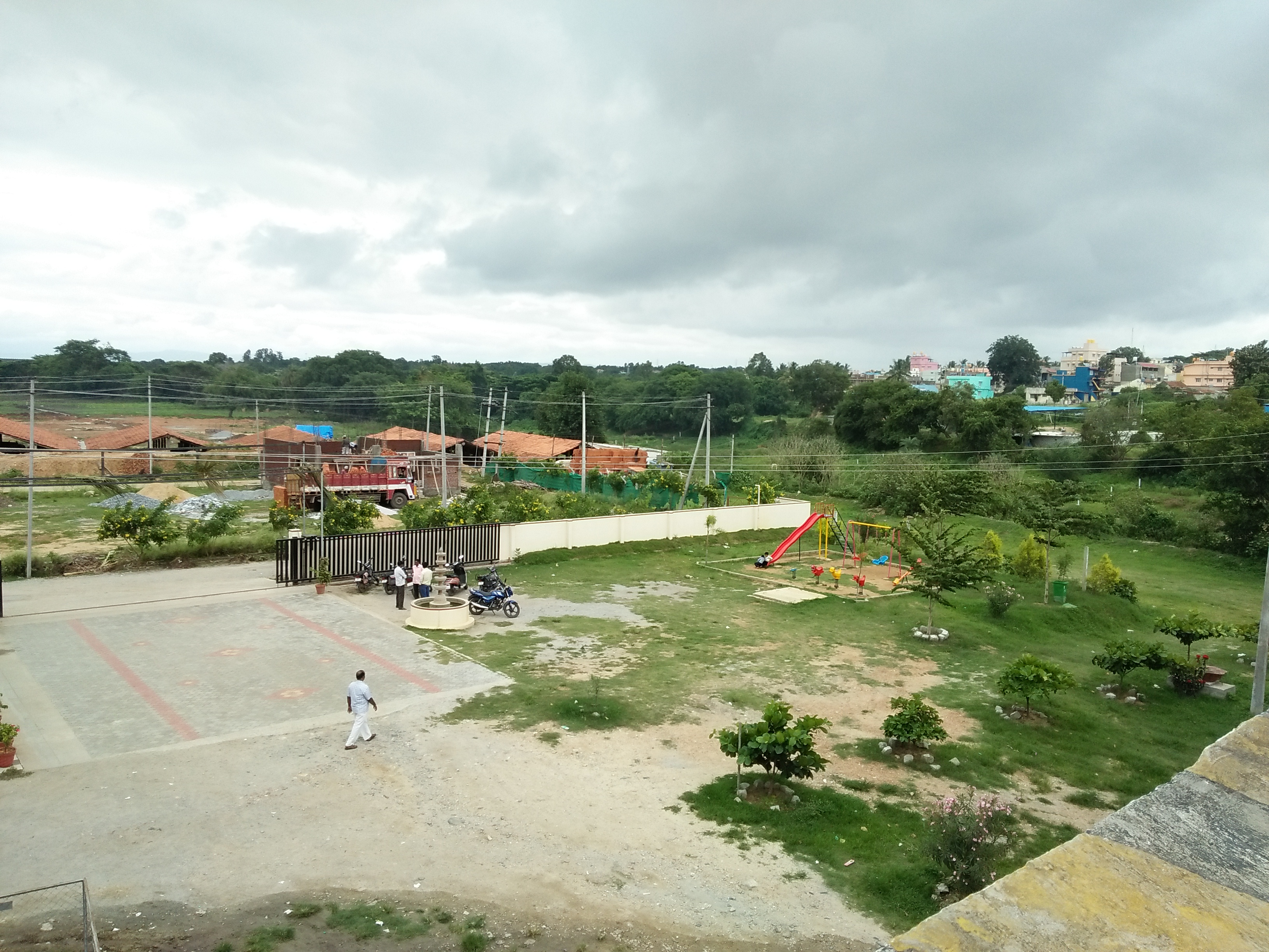 Hotel Samanvi International photo