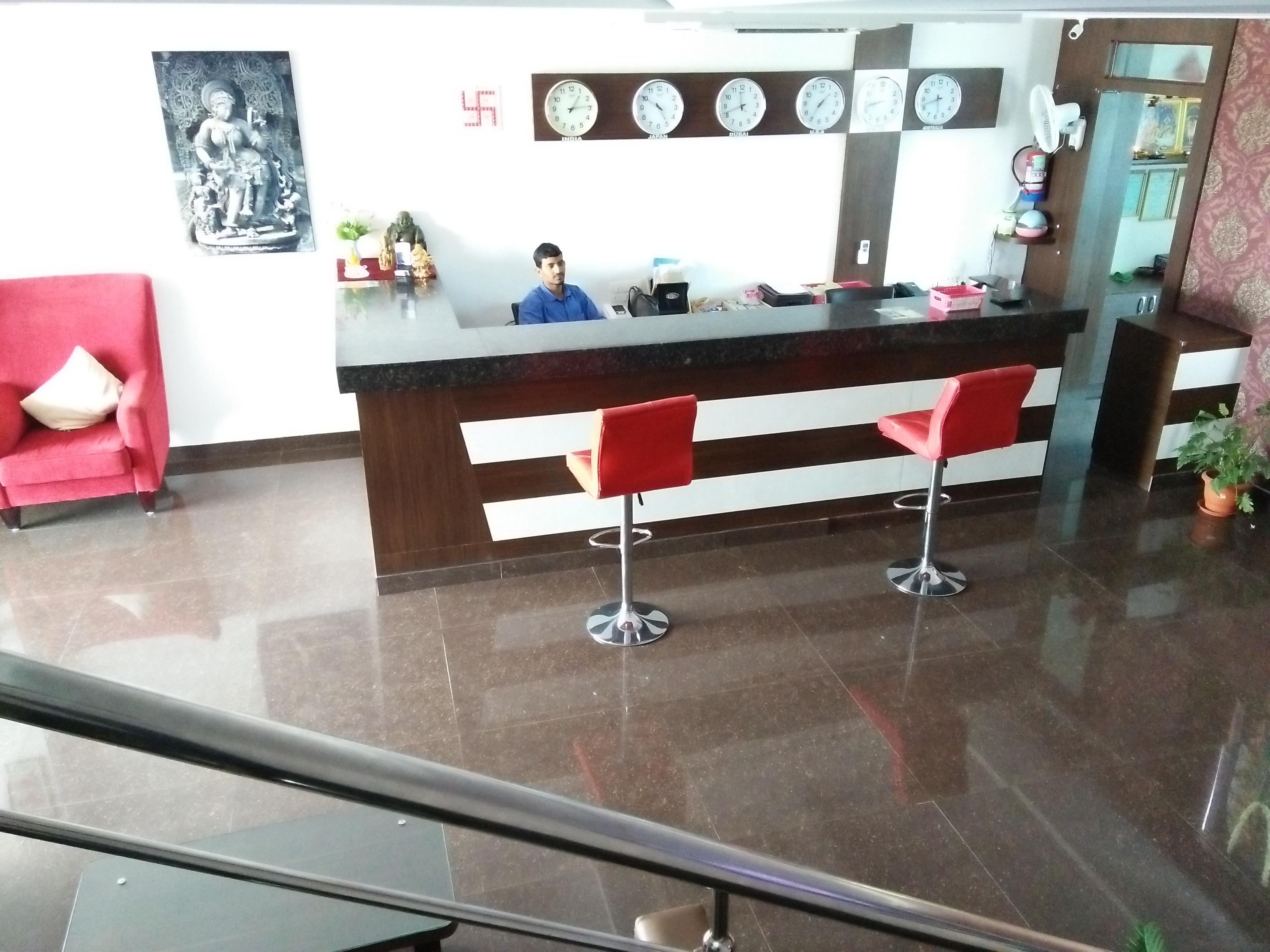 Hotel Samanvi International photo