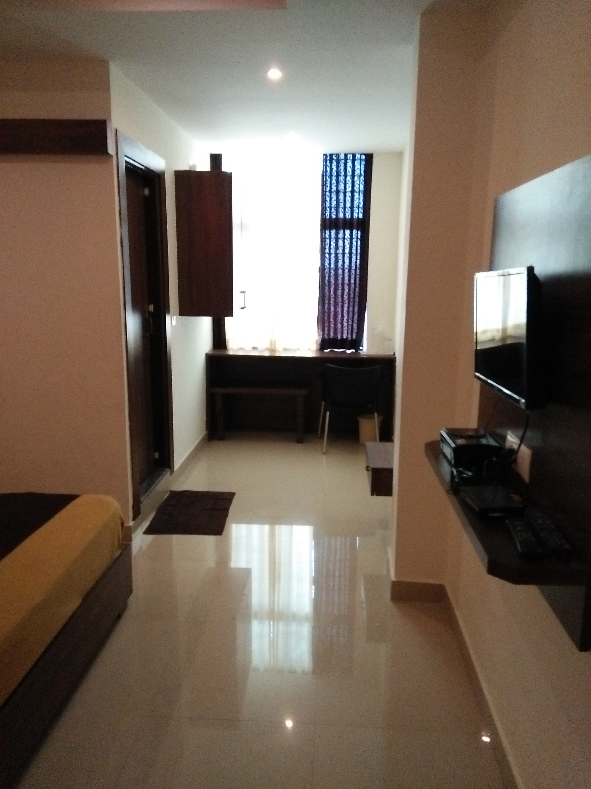 Hotel Samanvi International photo
