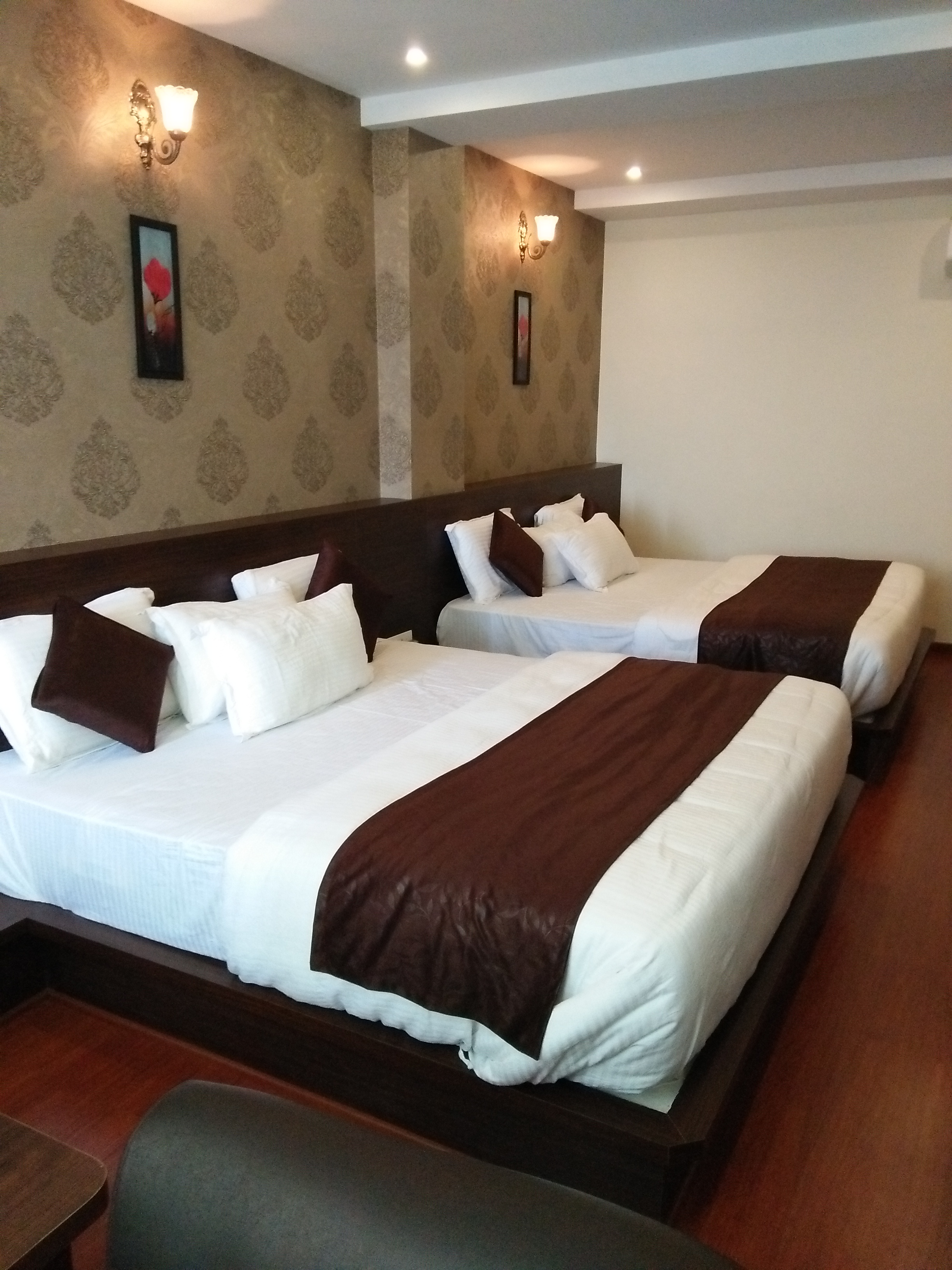 Hotel Samanvi International photo